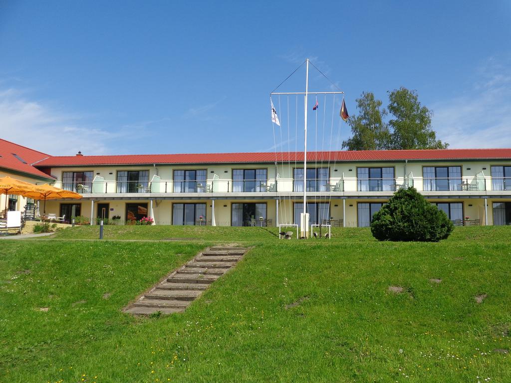 Aparthotel Am Heidensee Шверин Экстерьер фото