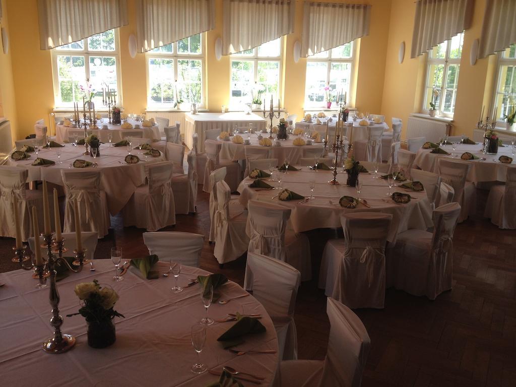 Aparthotel Am Heidensee Шверин Экстерьер фото